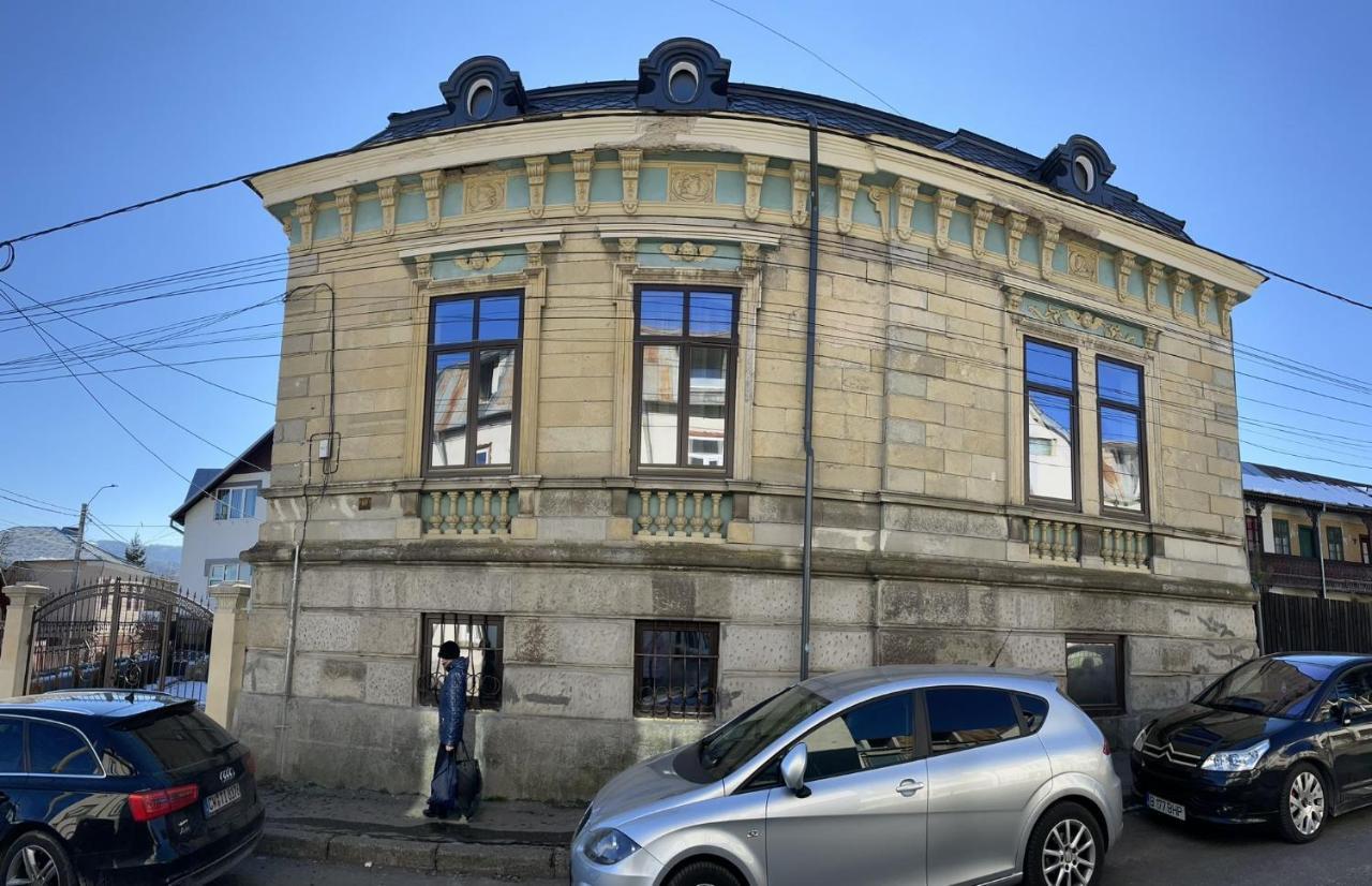 Hotel Casa Continentelor Câmpulung Zewnętrze zdjęcie