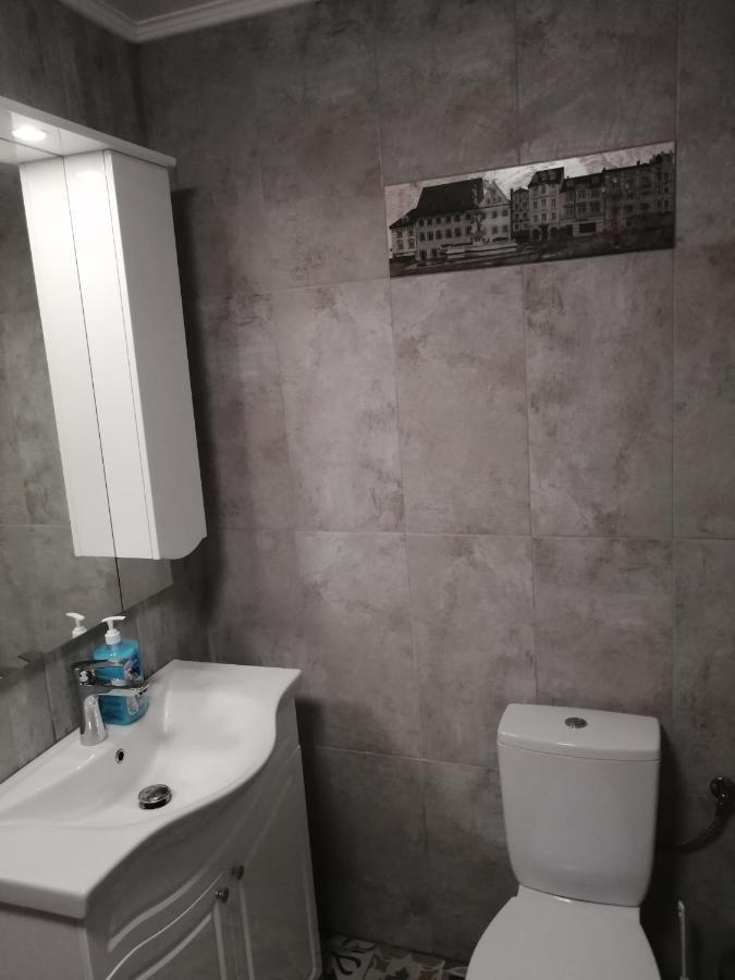 Hotel Casa Continentelor Câmpulung Zewnętrze zdjęcie