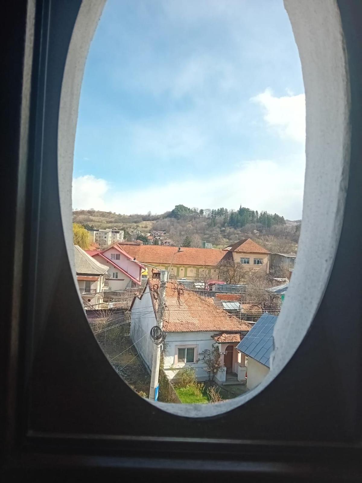 Hotel Casa Continentelor Câmpulung Zewnętrze zdjęcie